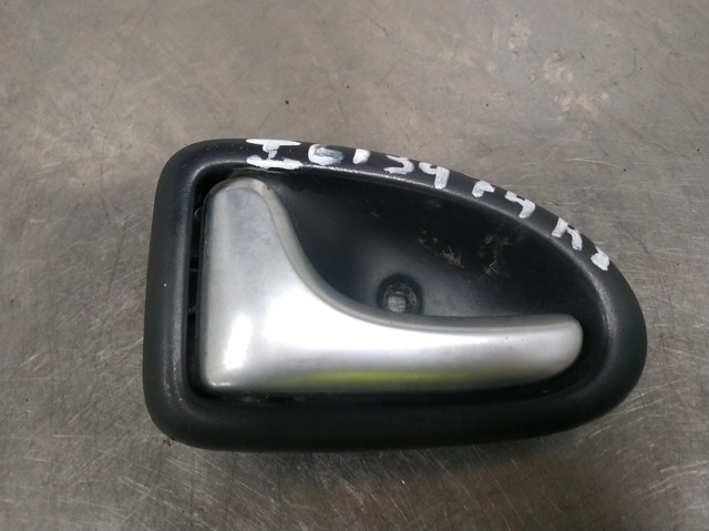 Maçaneta interna dianteira/traseira da porta esquerda 8200028994 RENAULT