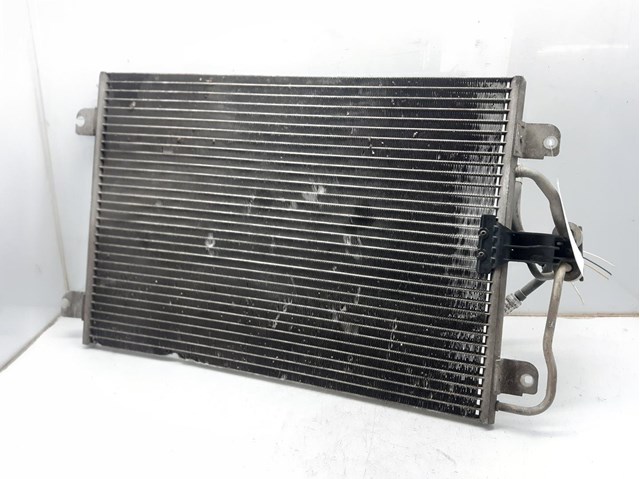 Condensador / radiador de ar condicionado para renault megane i 1.4 e (ba0e, ba0v) e7j764 8200029471