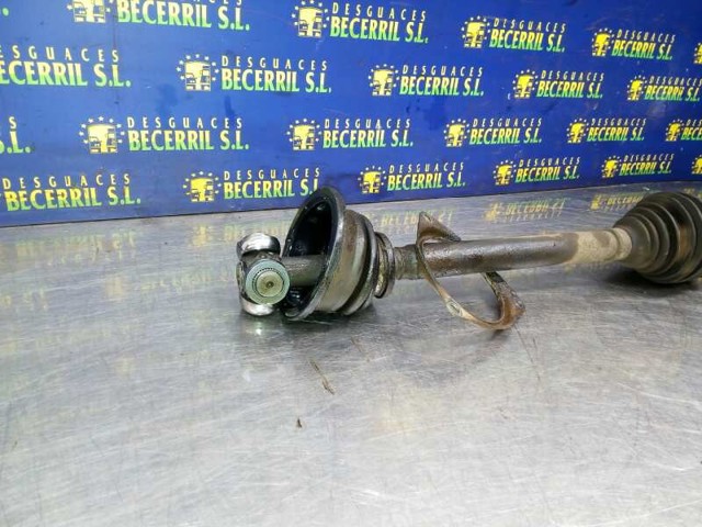 RENAULT 8200031149 Левая полуось в наличии Днепр