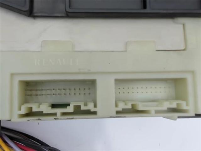 RENAULT 8200031555 Блок управления двигателем в наличии Винница