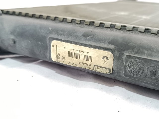 RENAULT 8200033831 Радиатор охлаждения двигателя в наличии Хмельницкий