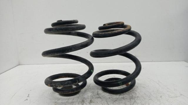 Mola traseira 8200041470 RENAULT