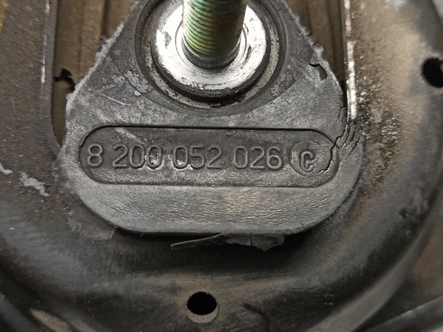 8200052026 RENAULT Правая подушка двигателя купить в Харьков