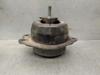 Coxim (suporte) direito de motor 8200052026 RENAULT