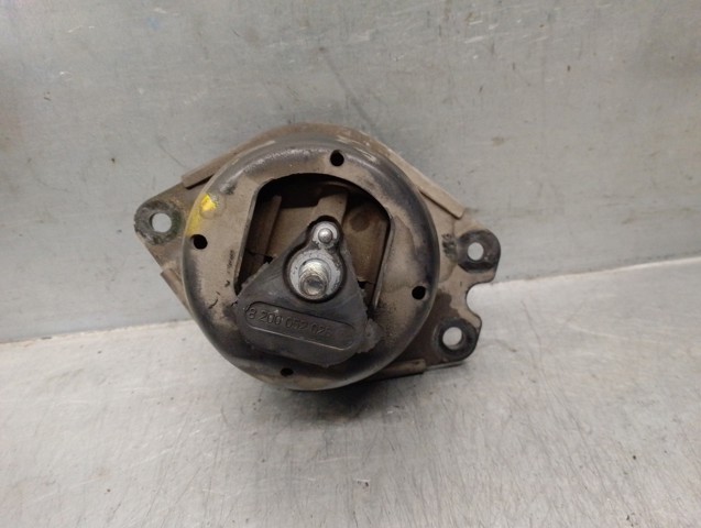 RENAULT 8200052026 Правая подушка двигателя в наличии Винница