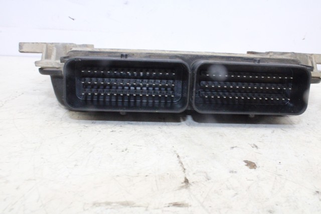 RENAULT 8200059086 Блок управления двигателем в наличии Житомир