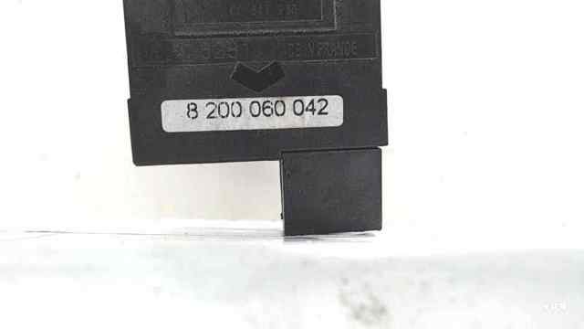 RENAULT 8200060042 Кнопка (регулятор) корректора фар в наличии Ровно
