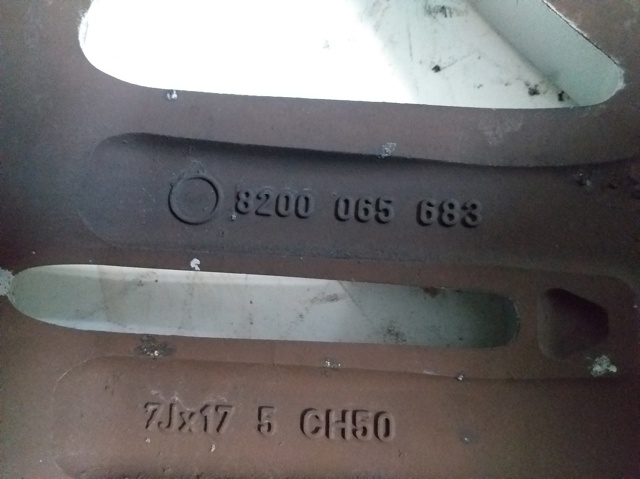 RENAULT 8200065683 в наличии Черновцы