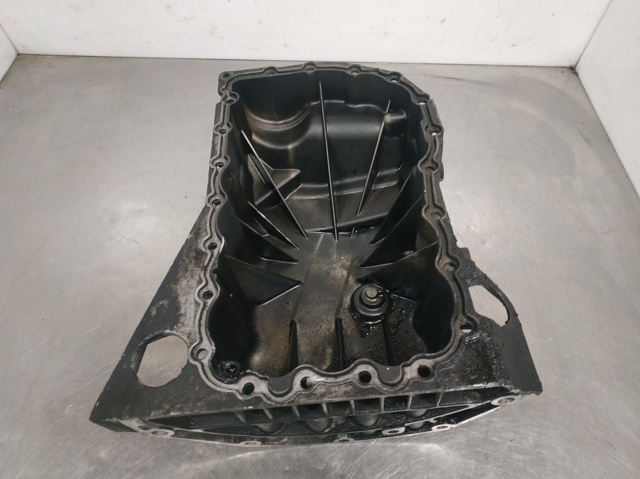 Panela de óleo de cárter do motor 8200066133 RENAULT