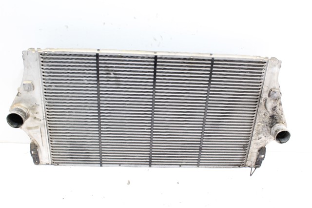 Radiador de intercooler 8200075810 RENAULT