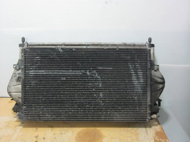 Radiador de intercooler 8200075810 RENAULT
