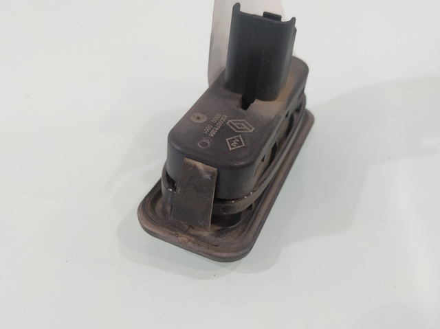 8200076258 RENAULT Кнопка привода замка крышки багажника (двери 3/5-й (ляды) купить в Житомир