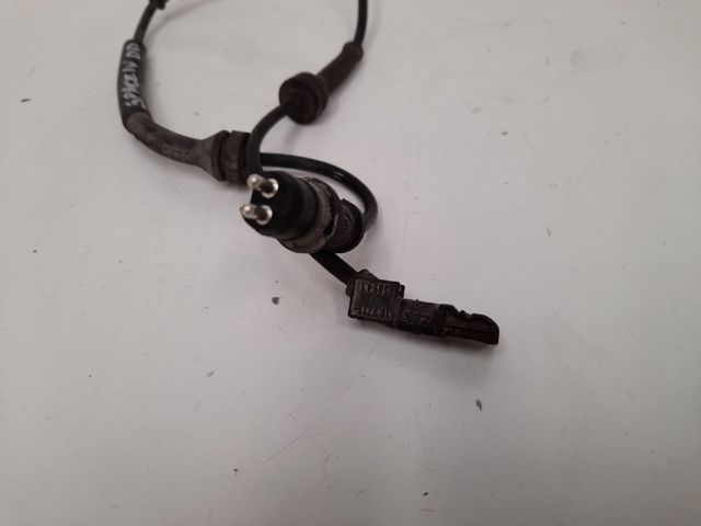 Sensor dianteiro de ABS 8200084125 RENAULT