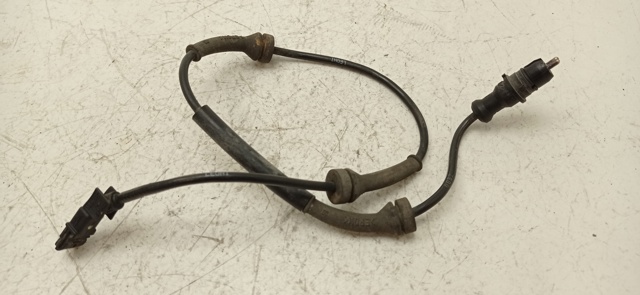 Sensor dianteiro de ABS 8200084125 RENAULT