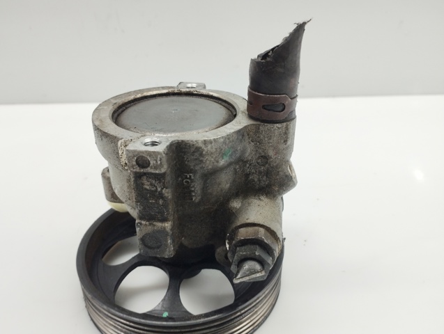 Bomba da Direção hidrâulica assistida 8200096704 RENAULT