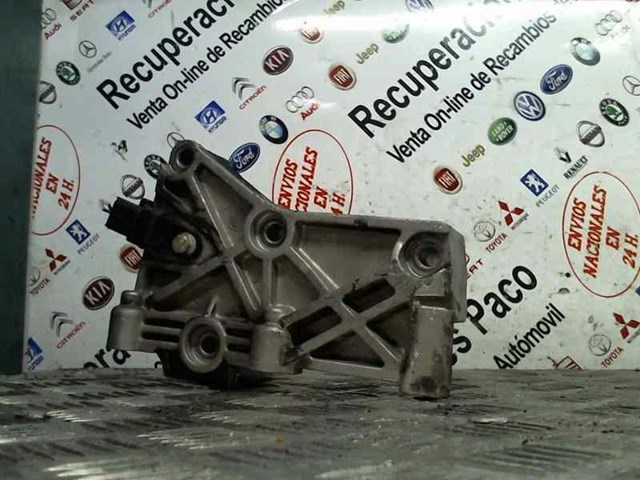 Soport Motor Para Renault Megane IIII Fastback 1.5 DCI K9K834 8200101196