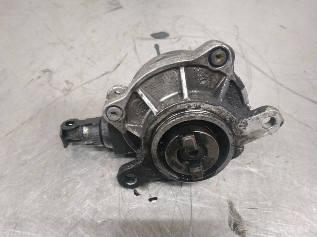 NISSAN 8200102535 Насос вакуумный в наличии Запорожье