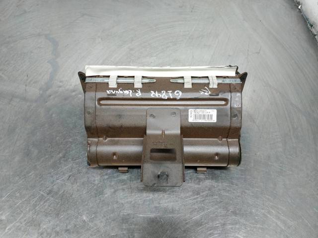 RENAULT 8200106539E в наличии Винница