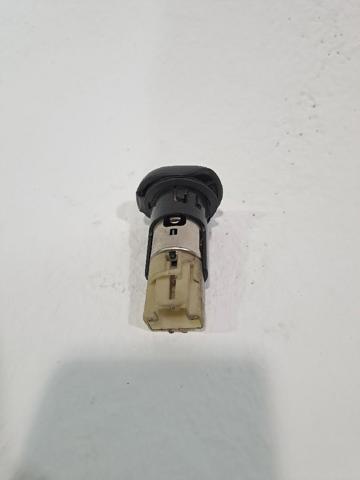 8200107257 RENAULT Прикуриватель купить в Львов