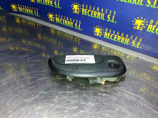 RENAULT 8200107368 Ручка двери передней наружная правая в наличии Черновцы