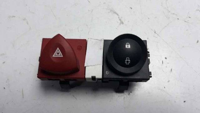 8200107808 RENAULT Кнопка включения аварийного сигнала купить в Тернополь