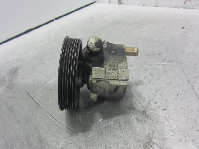 RENAULT 8200113599 Насос ГУР в наличии Черновцы