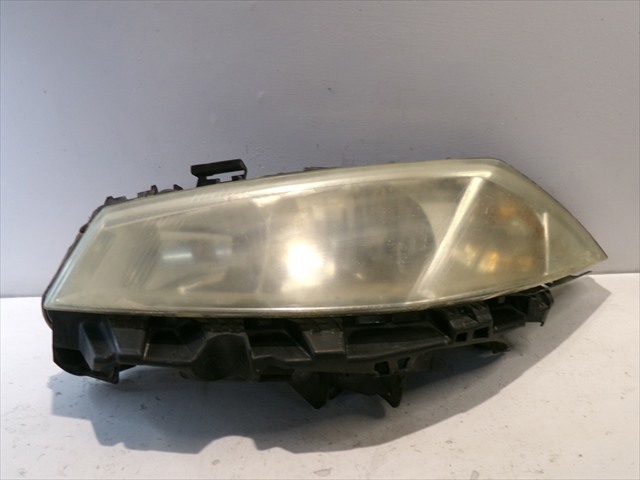 RENAULT 8200114673 Кронштейн бампера переднего левый в наличии Каменское