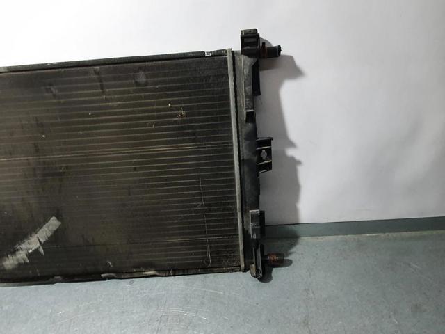 RENAULT 8200115541A Радиатор охлаждения двигателя в наличии Ровно