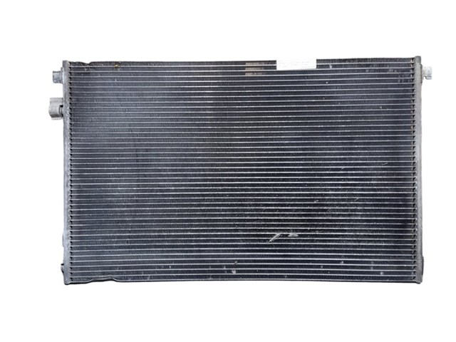 Condensador / radiador de ar condicionado para Renault Grand Scénic II 1.6 K4M761 8200115543