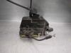 Fecho da porta dianteira esquerda 8200119122 RENAULT