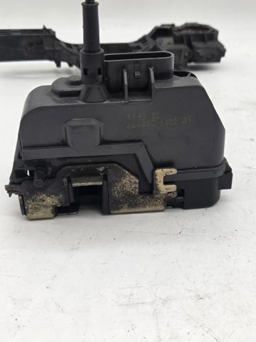 8200119329 RENAULT Замок двери задней правой купить в Черкассы