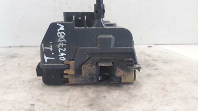 RENAULT 8200119333 Замок двери задней левой в наличии Чернигов