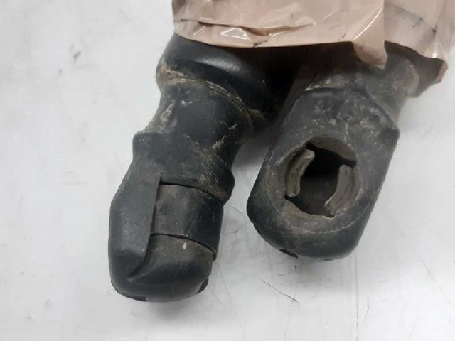8200119498 Амортизатор багажника купить Полтава