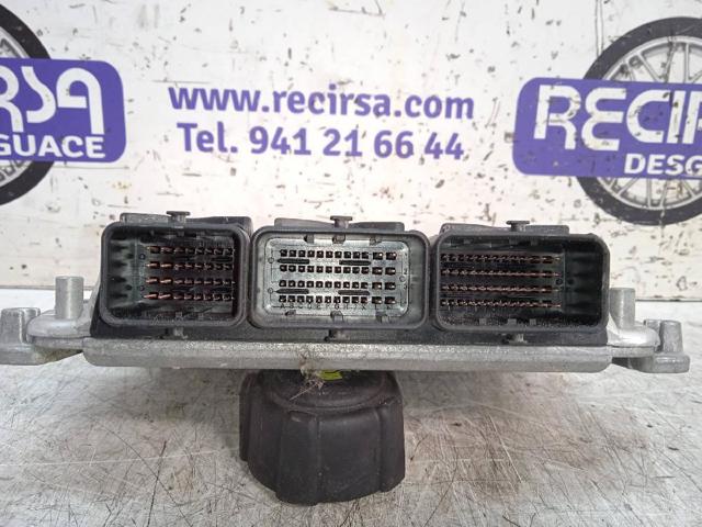 RENAULT 8200119842 Блок управления двигателем в наличии Хмельницкий