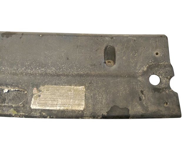 RENAULT 8200121691 Решетка дворников правая в наличии Тернополь