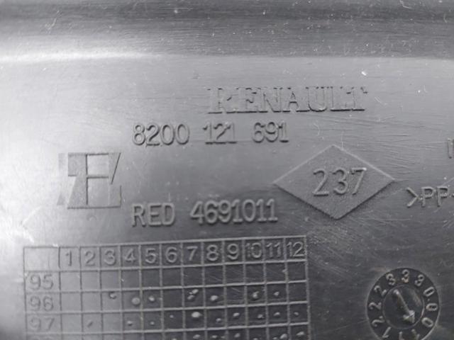 RENAULT 8200121691 Решетка дворников правая в наличии Винница