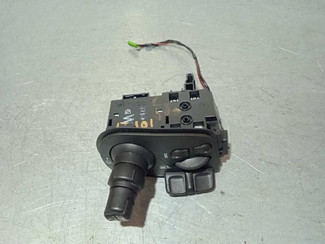 RENAULT 8200127280 Амортизатор передний в наличии Львов