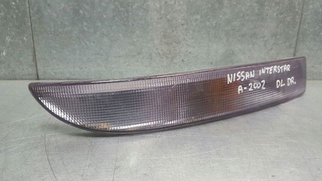 NISSAN 8200133629 Указатель поворота правый в наличии Днепр