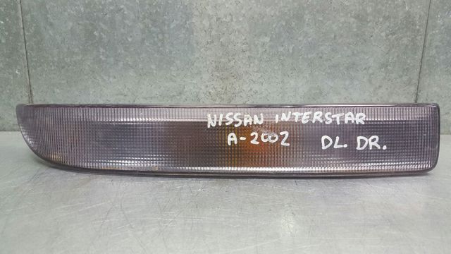8200133629 NISSAN Поворотник правый купить в Николаев