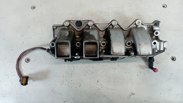 8200135480 RENAULT Коллектор впускной нижний купить в Полтава