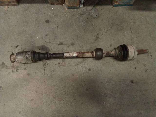 8200137917 RENAULT Правая полуось купить в Запорожье