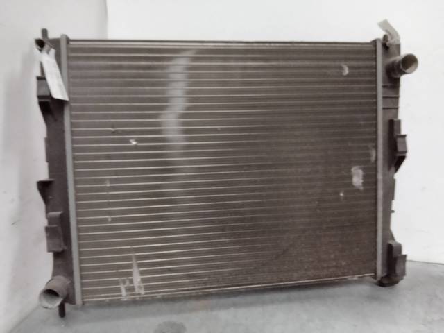 RENAULT 8200138738 Радиатор охлаждения двигателя в наличии Ужгород