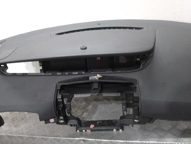 8200139257 RENAULT Торпедо купить в Павлоград
