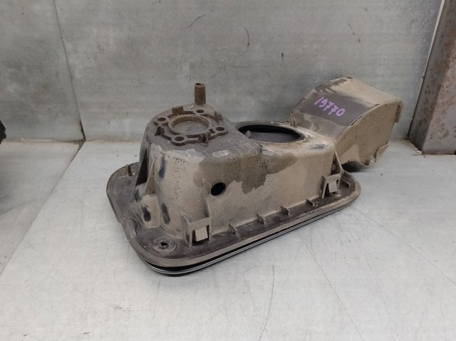 8200139543 RENAULT Корпус заливной горловины топливного бака купить в Черновцы