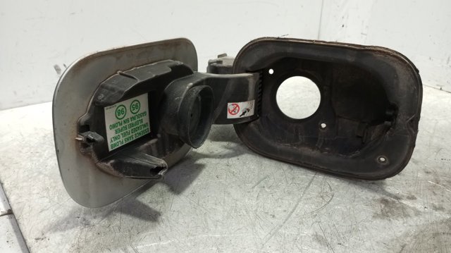 RENAULT 8200142095 Лючок бензобака (топливного бака) в наличии Хмельницкий