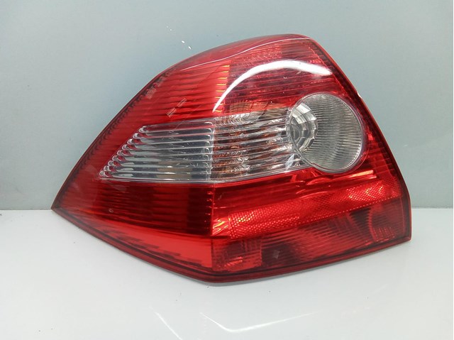 Lanterna traseira esquerda para Renault Megane II Sedan 1.5 DCI (LM02, LM13, LM2A) K9K 8200142682