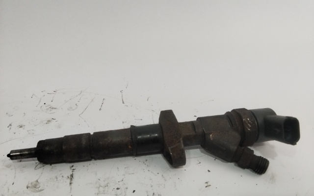 8200146357 RENAULT Форсунка впрыска топлива купить в Павлоград
