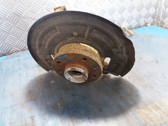 Pino moente (extremidade do eixo) dianteiro esquerdo 8200150222 RENAULT