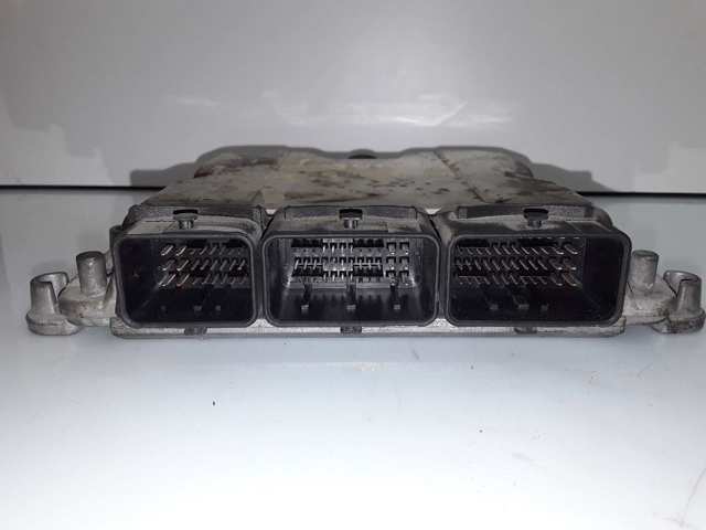 8200153946 RENAULT Блок управления двигателем купить в Одесса
