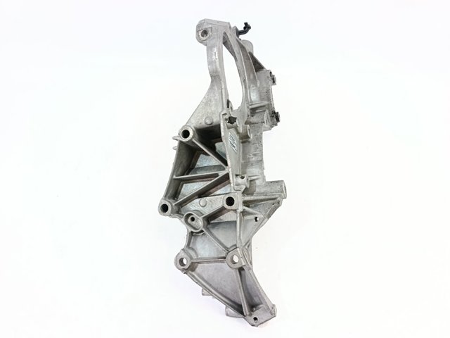 RENAULT 8200154164 Кронштейн генератора в наличии Каменское